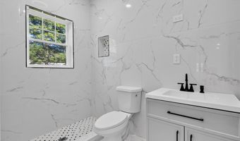 139 Miller Ave, Amityville, NY 11701