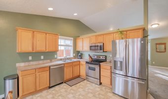 4009 NE Somerset Dr, Albany, OR 97322