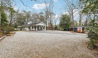 2395 Dodson Dr, East Point, GA 30344