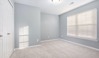 2768 S Knightsbridge Cir, Ann Arbor, MI 48105