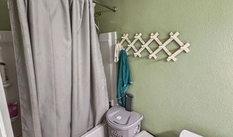 1208 Bryan Cir, Carlsbad, NM 88220