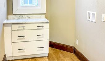 326 S 8th St, Albion, NE 68620