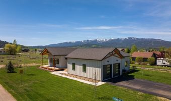 85 COLUMBINE St, Alpine, WY 83128