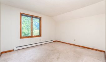 57 Milk St, Blackstone, MA 01504