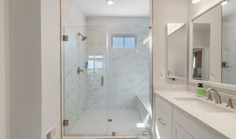 23158 HORSESHOE TRAIL Sq, Brambleton, VA 20148