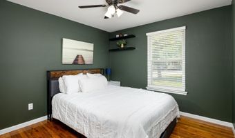 12 W Eden Ct, Ann Arbor, MI 48108