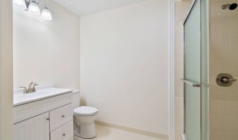 251 S Taxiway Dr, Albany, KY 42602