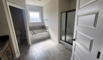 26333 Kennesaw Bluff Dr, Athens, AL 35613