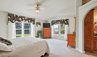 9635 Cottonwood Rd, Bozeman, MT 59718
