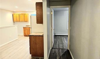 82 Wood St, Coventry, RI 02816