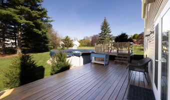 5 Pondside Pl, Cheshire, CT 06410