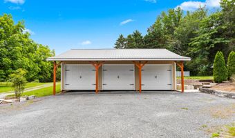 11134 London Ln, Apison, TN 37302