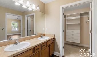 892 Bridge Crest Dr SE, Ada, MI 49301