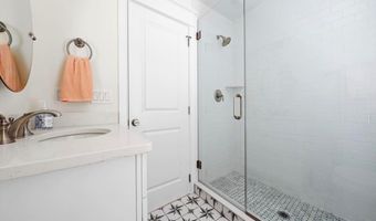 5765 Ocean Dr, Avalon, NJ 08202