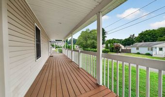 33 W End Ave B, Branford, CT 06405