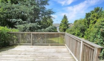 25 Annandale Rd, Newport, RI 02840