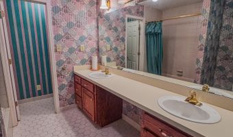 4 Healthy Pine Rd, Camden, SC 29020