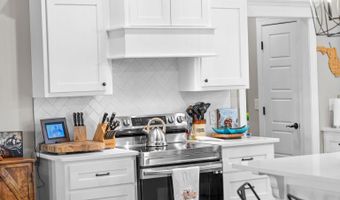 404 Zoarbella Dr, Baxley, GA 31513