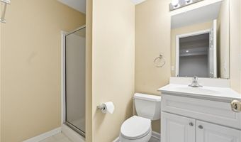 5145 Harbour Ridge Dr, Alpharetta, GA 30005