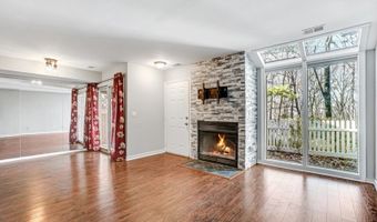 29 Encampment Dr, Bedminster, NJ 07921