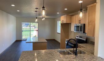 300 N JELLISON St, Amity, OR 97101