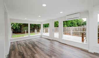 232 SILVERSTONE Ln, Alabaster, AL 35007