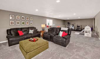 2113 NW Linwood Ct, Ankeny, IA 50023