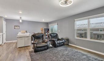 2202 Barry Dr, Adel, IA 50003