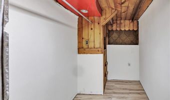 8 Sojo Rd Legal In-Law, Brookfield, CT 06804