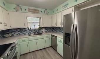 1638 W Palm Dr, Aransas Pass, TX 78336