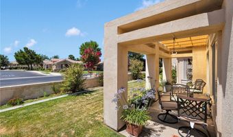 19591 Rolling Grn, Apple Valley, CA 92308