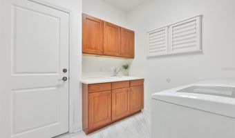 5318 LOON NEST Ct, Apollo Beach, FL 33572