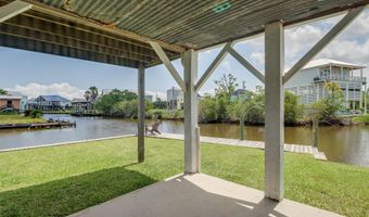 11088 Tahiti St, Bay St. Louis, MS 39520