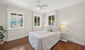 443 Maluniu Ave, Kailua, HI 96734