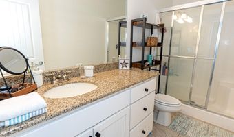 216 Carre Ct 3, Bay St. Louis, MS 39520