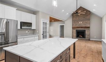 369 Huntinghouse Rd, Glocester, RI 02857