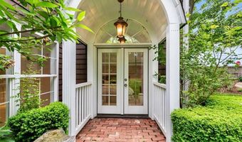 81 Mathewson Rd, Barrington, RI 02806