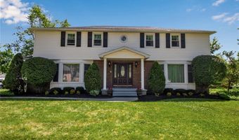 92 Dan Troy Dr, Amherst, NY 14221