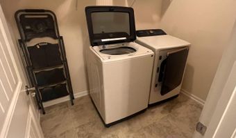 1865 Blue Jay Pt, Apex, NC 27502