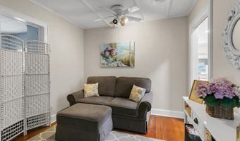 324 E End Ave, Belford, NJ 07718