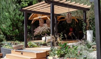 527 Clubhouse Dr, Aptos, CA 95003