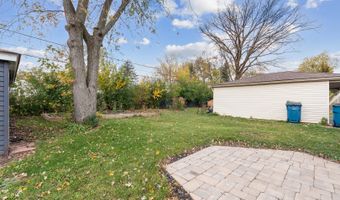 38 N Highview Ave, Addison, IL 60101