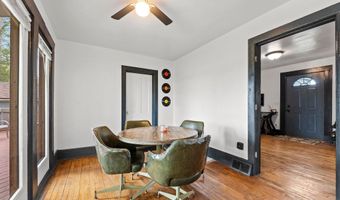 1215 NAVARINO St, Algoma, WI 54201