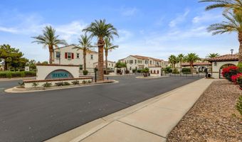 2477 W MARKET Pl 34, Chandler, AZ 85248