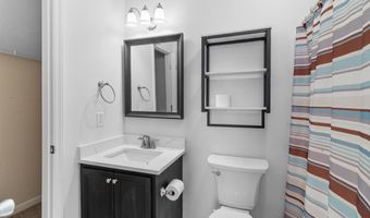 108 Camberly Ln, Aberdeen, NC 28315