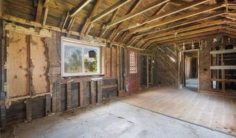 533 Scituate Ave, Cranston, RI 02921