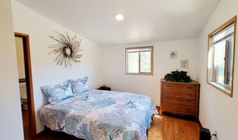 19921 WHALESHEAD Rd M1, Brookings, OR 97415