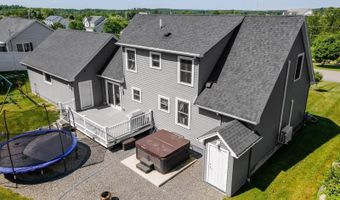 123 Lasalle Dr, Bangor, ME 04401