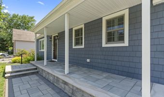 623 Forecastle Ave, Beachwood, NJ 08722