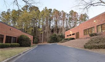 8215 Roswell Rd 310, Atlanta, GA 30350